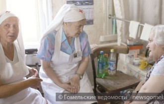 Фото: В Гомеле сёстры милосердия помогают больным