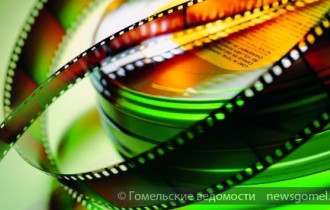 Фото: В Гомеле объявлена новогодняя распродажа фильмов