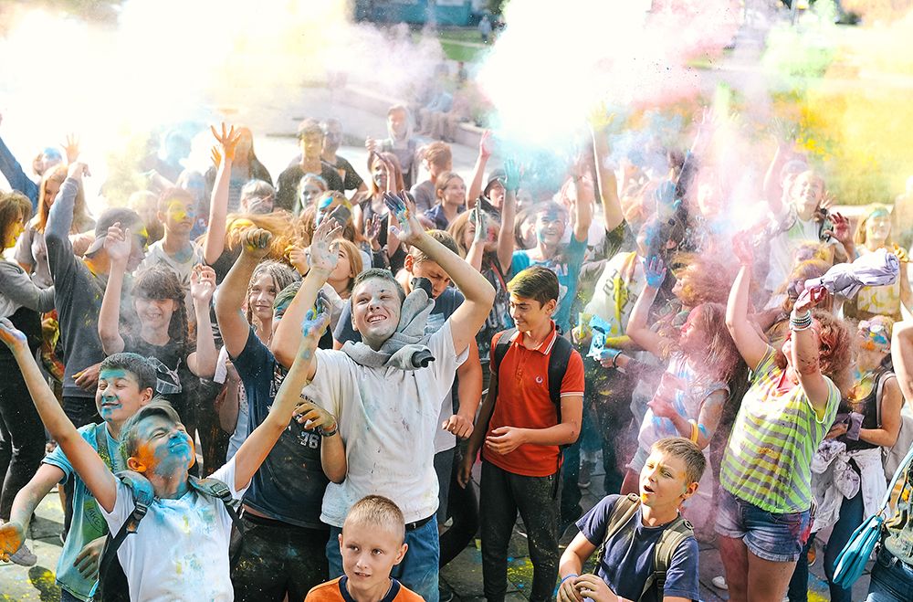 Фото: Фотофакт: Фестиваль красок прошёл в Гомеле