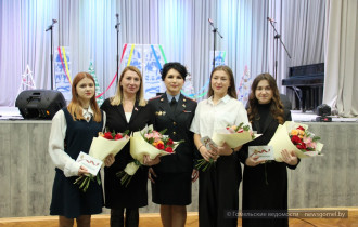 Фото: Новогоднее волшебство в Гомеле: подарки и праздник для учащихся колледжа имени Л. С. Выготского