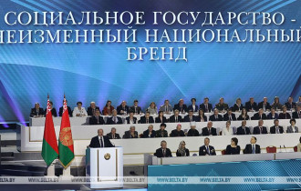 Фото: Лукашенко: белорусский и русский языки всегда будут достоянием нашей нации