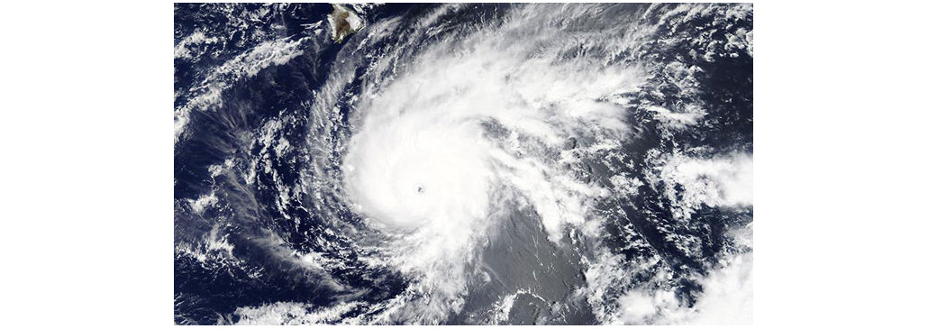 Ураган "Лейн" обрушился на Гавайские острова