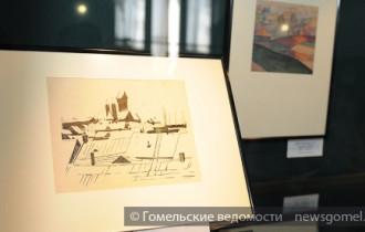 Фото: Выставка графики белорусских художников в  Гомеле