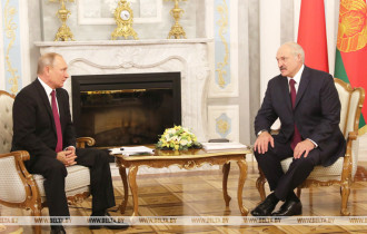 Фото: Путин поздравил Лукашенко с победой на выборах
