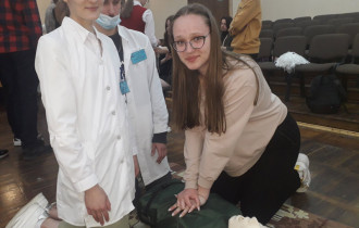 Фото: В Гомеле школьников обучают азам оказания первой медпомощи