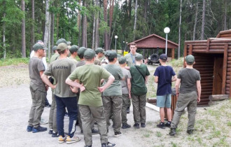 Фото: Ребята ВПК «Сокол» посетили Мемориальный комплекс «Партизанская криничка»