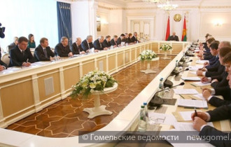 Фото: Лукашенко согласился с датой 11 сентября для проведения выборов в Палату представителей