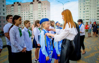 Фото: В Гомеле школьники пополнили ряды миротворцев