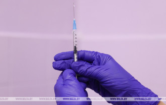 Фото: Лукашенко: нам нужна мощная база для производства вакцин