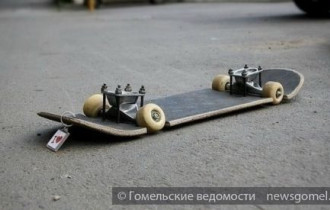 Фото: Скейтбордисты разрушают памятники Гомеля
