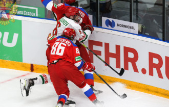 Фото: Белорусские хоккеисты снова проиграли команде России в товарищеском матче