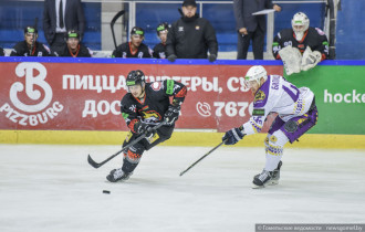 Фото: Хоккеисты "Витебска" и "Гомеля" одержали третьи победы в Кубке Салея