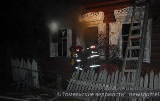 Фото: В Гомеле при пожаре жилого дома погибли три человека