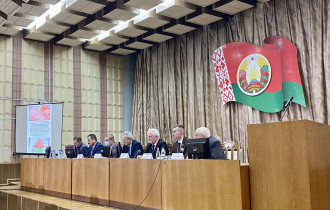 Фото: Работники «Гомсельмаша» обсудили проект изменений и дополнений Конституции Республики Беларусь