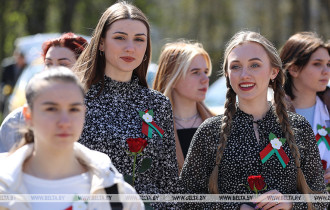 Фото: Лукашенко: молодежь Беларуси умная и талантливая, полная ярких идей и грандиозных планов - лучшая на земле