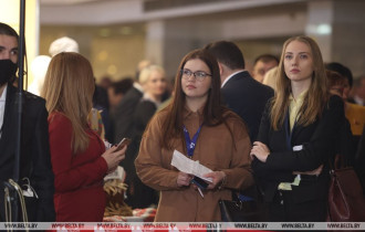 Фото: В программе развития Беларуси на пятилетку затронуты важные для молодежи темы - делегат ВНС
