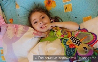 Фото: Четырёхлетней Эленьке срочно требуются операции