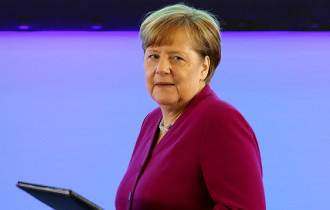 Фото: Меркель намерена уйти с поста председателя ХДС, но останется канцлером 