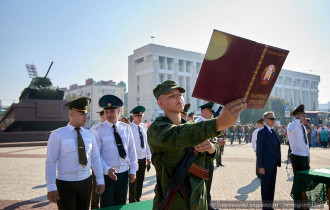 Фото: В Гомеле первокурсники БелГУТа приняли присягу на верность Беларуси