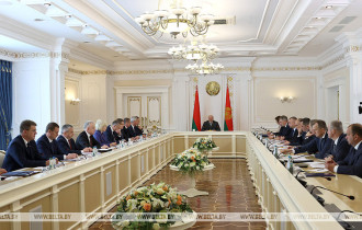 Фото: Лукашенко: потеря зерна на полях будет расцениваться по меньшей мере как экономическая диверсия