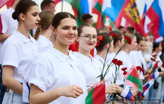 Фото: Нас объединяет единая вера: на Аллее Героев прошёл митинг в рамках проекта «Мы верные потомки Отечества»