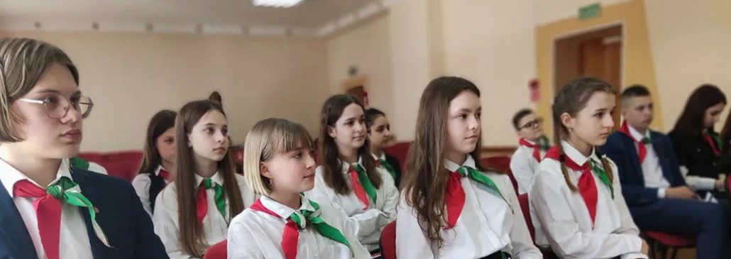Мастерскую радости ко Дню единения народов Беларуси и России открыли в Гомеле