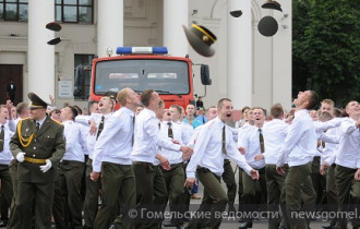 Фото: В Гомеле прошел выпуск офицеров ГИИ МЧС