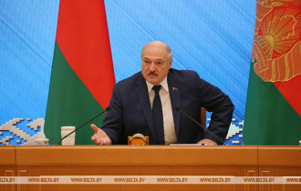 Фото: Лукашенко прокомментировал разговоры о неизбежности войны