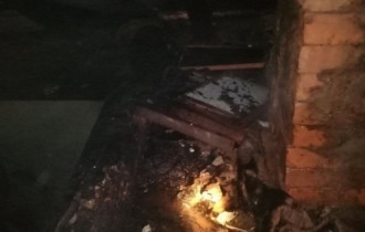 Фото: Из-за курения в Добрушском районе загорелся жилой дом