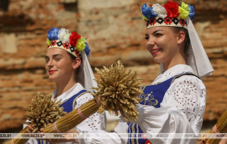 Фото: Поздравление Президента Беларуси с успешным завершением уборочной и праздником "Дажынкі"