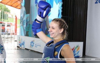 Фото: Белоруска Валерия Хватик стала чемпионкой II Игр стран СНГ по таиландскому боксу