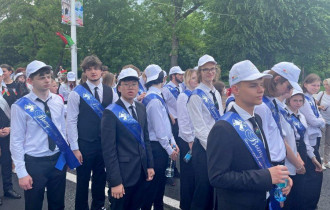 Фото: Последний звонок в Бресте: какую программу подготовили для лучших выпускников страны