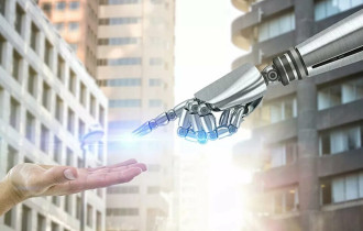 Фото: Эксперт: гибрид человека и искусственного интеллекта появится в 2022 году