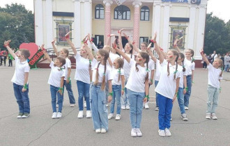 Фото: В Новобелице прошёл районный фестиваль на лучший танцевальный флешмоб 