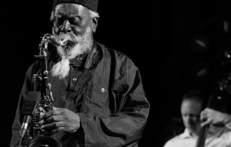 Фото: На 81 году жизни скончался американский джазовый музыкант и саксофонист Фэроу Сандерс