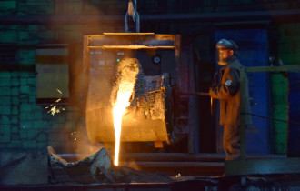 Фото: Руководство Гомельского горисполкома и городского Совета депутатов поздравляют с Днём металлурга