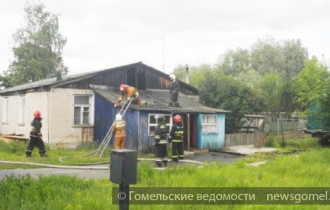 Фото: В жилом доме по улице Добрушской произошёл пожар 