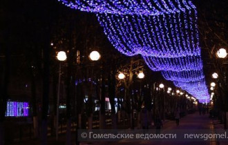 Фото: На проспекте Победы зажглось "звёздное небо"