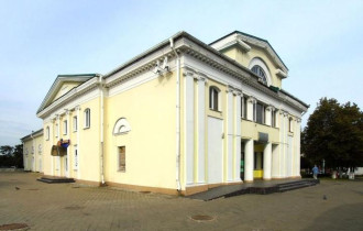 Фото: Ступеньки бывшего кинотеатра «Спартак» модернизированы