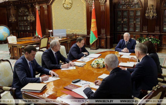 Фото: "Должно быть торжественно и содержательно". Подготовку к заседанию ВНС обсудили у Александра Лукашенко