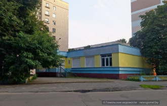 Фото: Что изменилось за последние недели по улице Рогачёвской, где должен появиться магазин "Два гуся"?