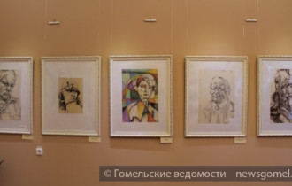 Фото: В Гомеле открылась выставка Валерия Ляшкевича