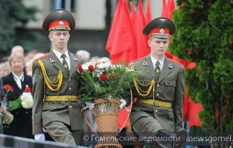 Фото: В Гомеле прошел митинг по случаю дня начала ВОВ (фото)