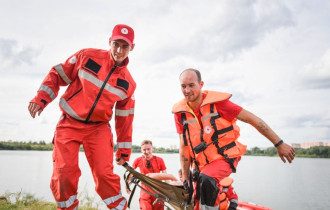 Фото: ФОТОРЕПОРТАЖ: Красный Крест провёл подготовку волонтёров отряда быстрого реагирования на ЧС