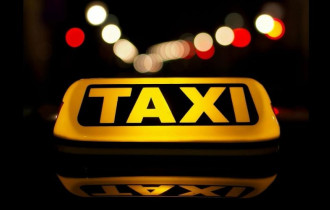 Фото: Водитель такси или пассажир: по кому больше "ударит" указ об автоперевозках