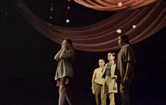 Фото: «Признание» показали на сцене Городского центра культуры в Гомеле