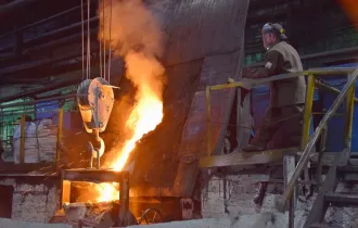 Фото: Профессия металла и огня: гомельский литейный завод «Центролит» отмечает профессиональный праздник