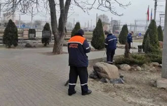 Фото: Как проходит «Чистый четверг» у работников Локомотивного депо Гомель