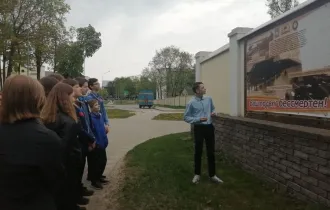 Фото: В Гомеле на Аллее Героев провели уроки памяти