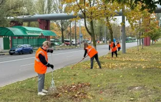 Фото: В Гомеле проходит осенний месячник по благоустройству. Присоединяйтесь!